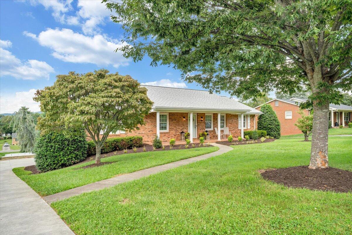 75 McIntosh Road Roanoke, VA 24019 - Photo 41 of 56 41-MIB07224