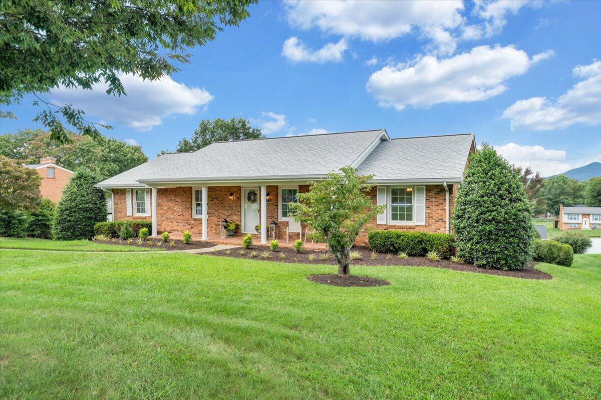 75 McIntosh Road Roanoke, VA 24019 - Photo 45 of 56 45-MIB07242