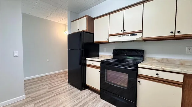 $85,000 | 1987 Centurion Drive, Unit 107, Pittsburgh, PA 15221