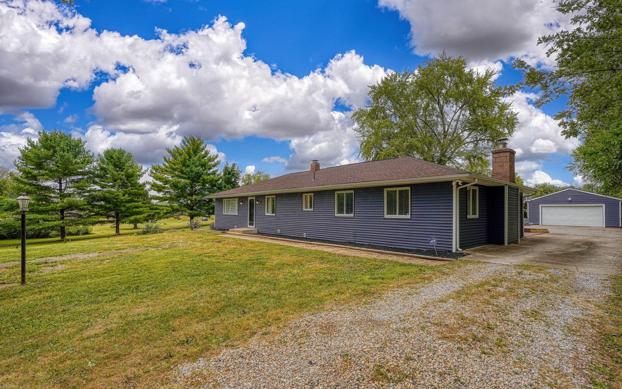 7474 Groveport Road Groveport, OH 43125 - Photo 2 of 70 7474 Groveport Rd (1)