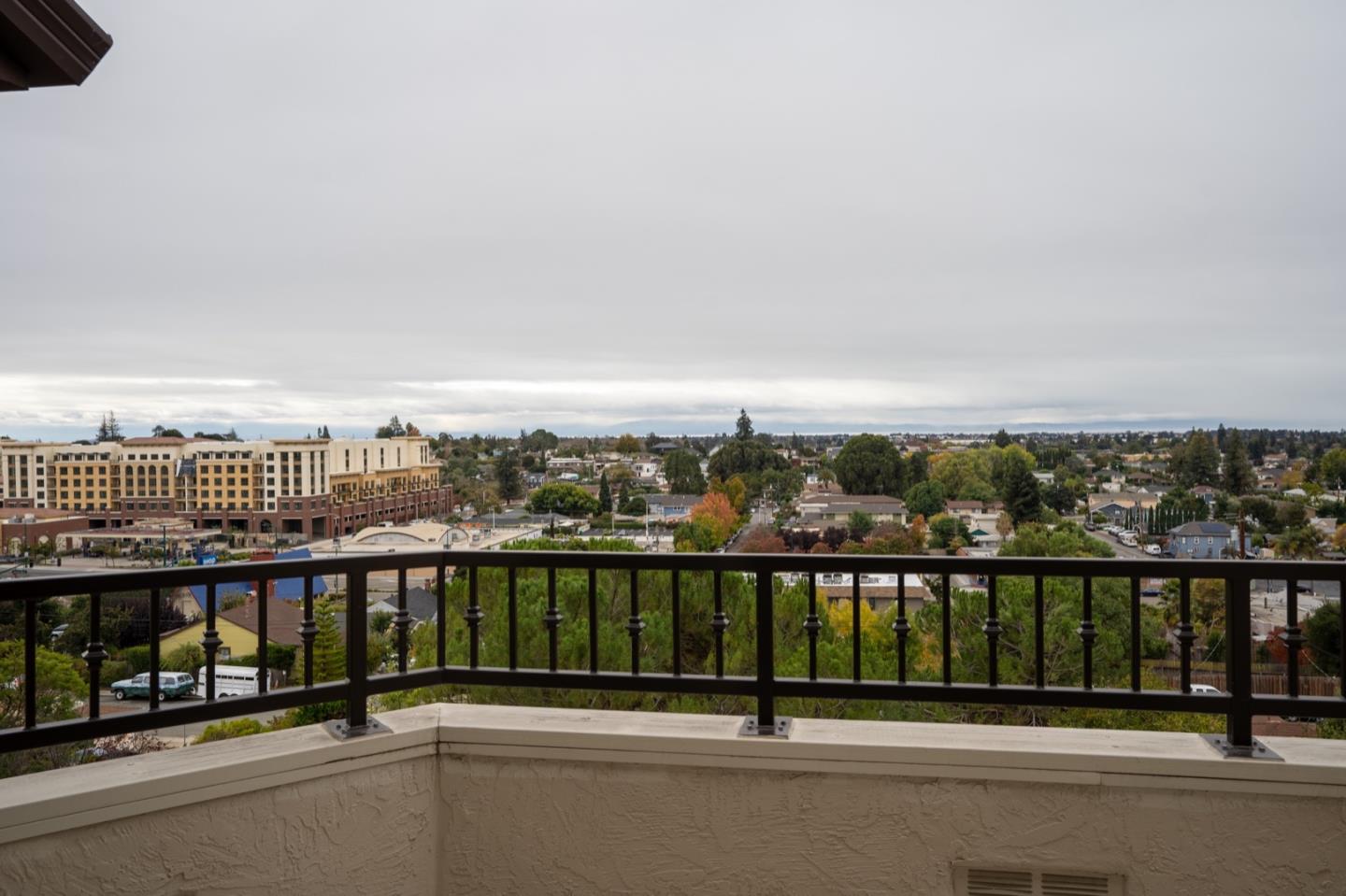 22012 Sevilla Road, Unit 92 Hayward, CA 94541 - Photo 9 of 41 Gallery Image 9