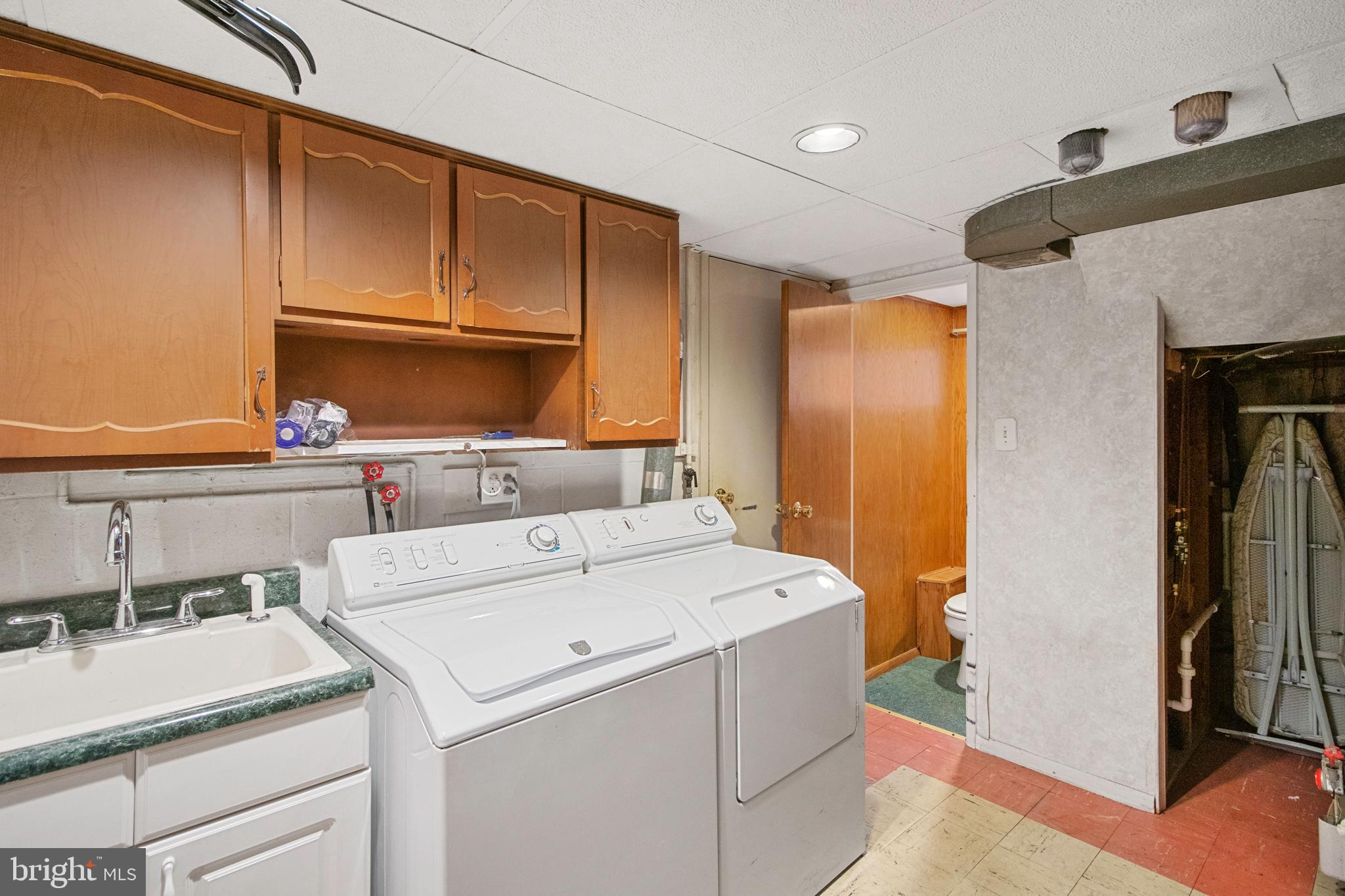 12799 Dunks Ferry Road, Unit A Philadelphia, PA 19154 - Photo 24 of 33