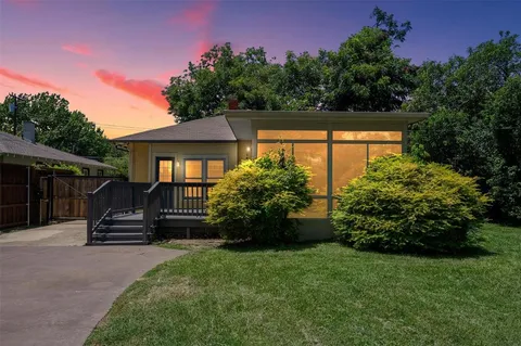 $575,000 | 5720 Tremont Street, Dallas, TX 75214