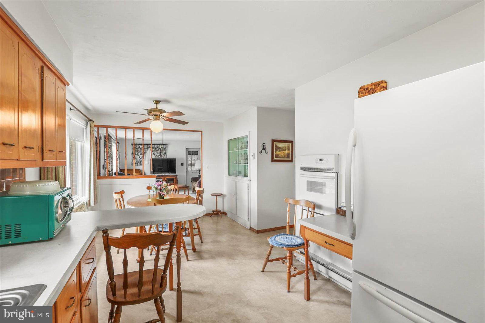 5280 Board Road Mount Wolf, PA 17347 - Photo 15 of 38 Gallery Image 15