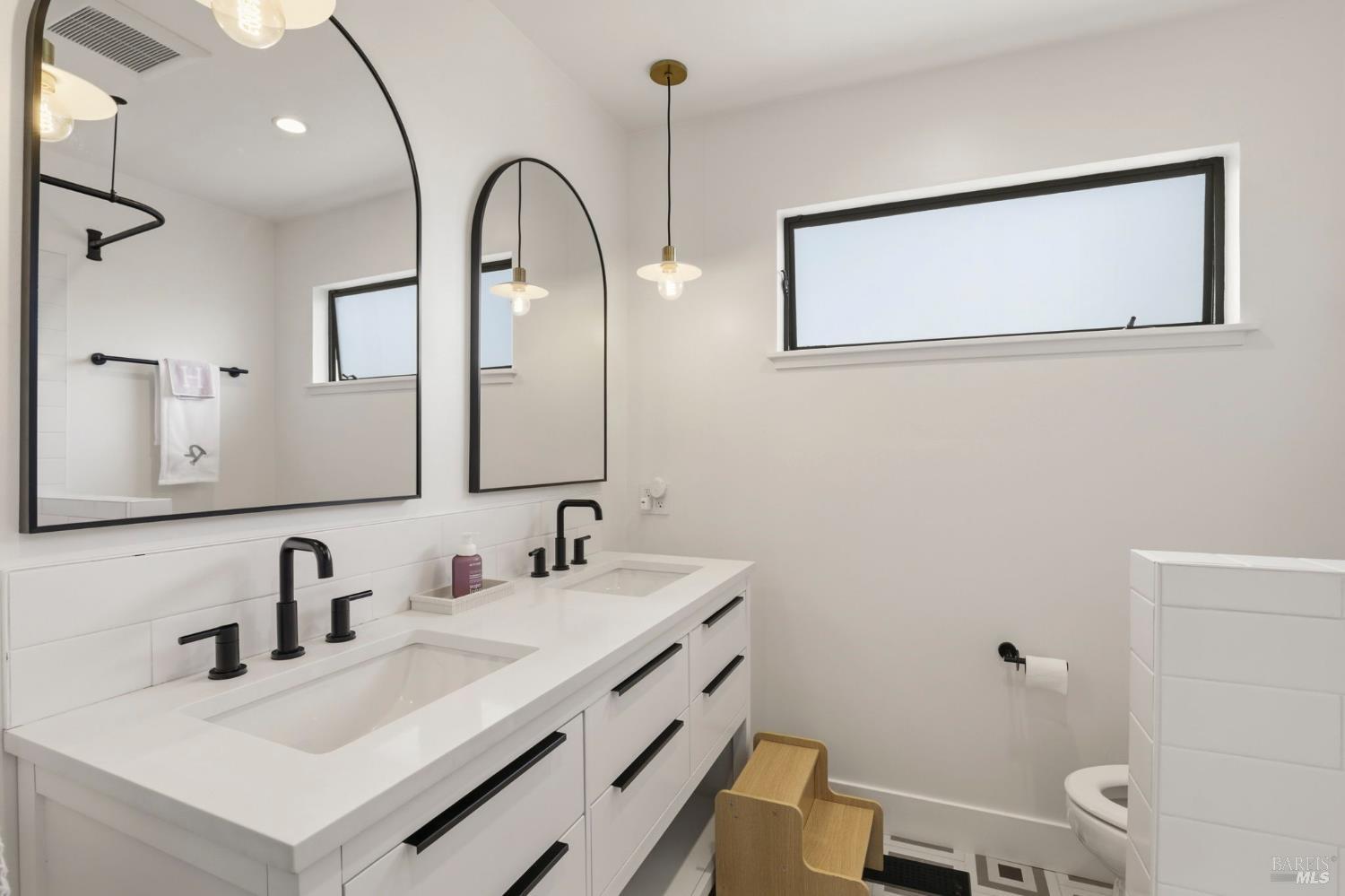 24 Dominican Drive San Rafael, CA 94901 - Photo 27 of 30