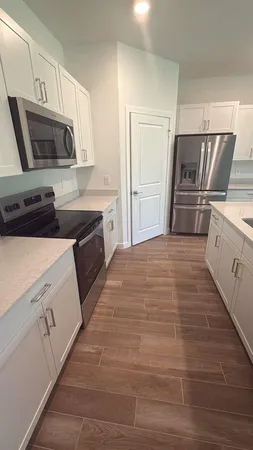 $3,850 | 8780 Southwest Kanner Oaks Drive, Stuart, FL 34997