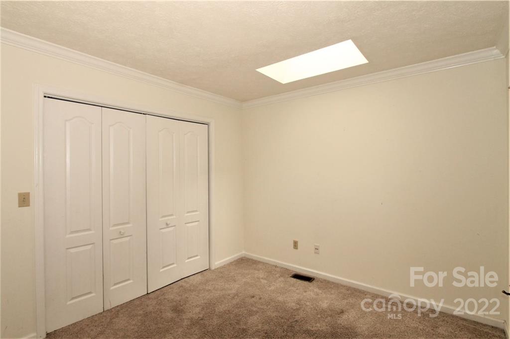 929 Kanuga Road Hendersonville, NC 28739 - Photo 18 of 23 Gallery Image 18
