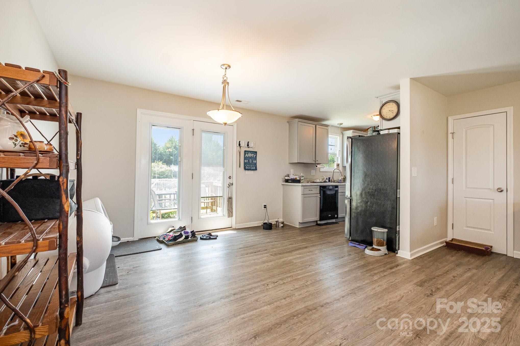 2303 Dillon Drive Newton, NC 28658 - Photo 9 of 19