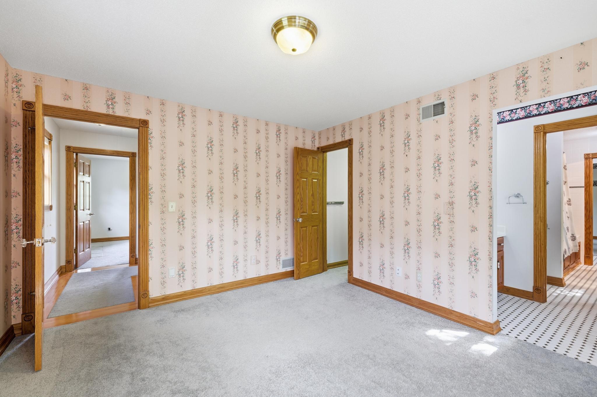 8620 Inver Grove Trail Inver Grove Heights, MN 55076 - Photo 40 of 81 Gallery Image 40