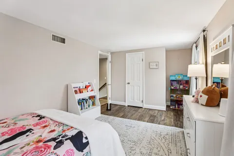 $649,900 | 4927 Hickory Trail, Middleton, WI 53562