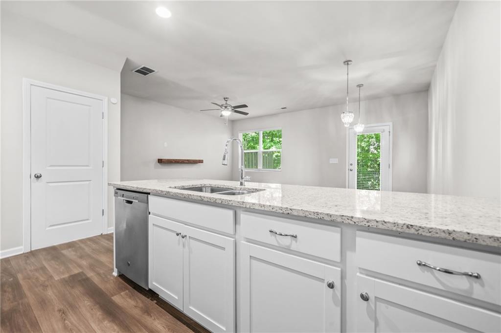 3181 Meadowstone Lane Southwest Atlanta, GA 30331 - Photo 10 of 27 a bathroom with a sink and a mirror