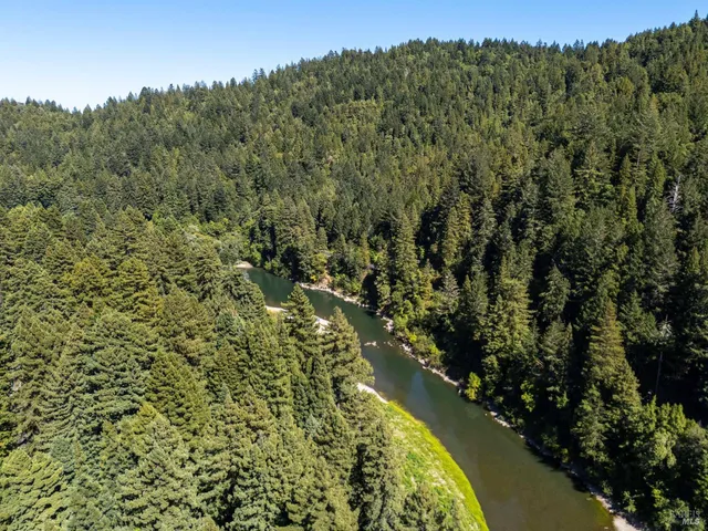 $295,000 | 17390 Riverside Drive, Guerneville, CA 95446