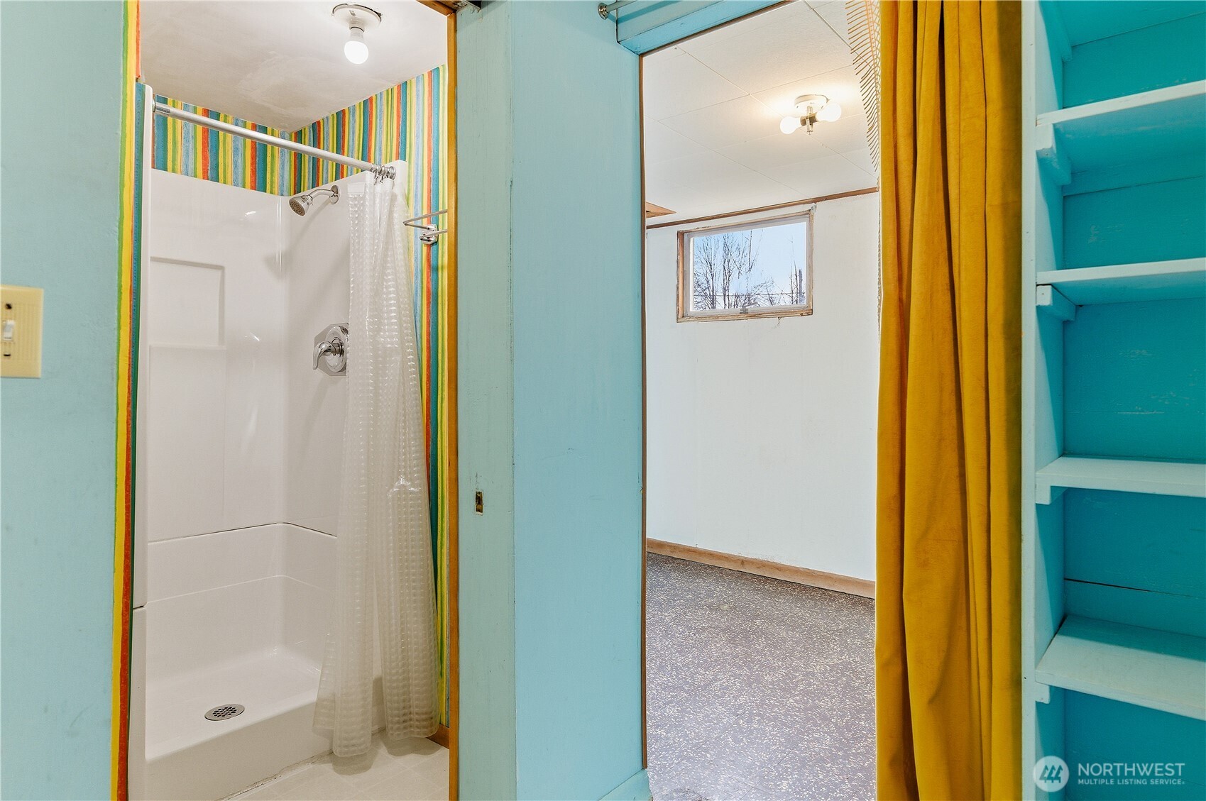 14111 12th Avenue Southwest Burien, WA 98166 - Photo 22 of 27