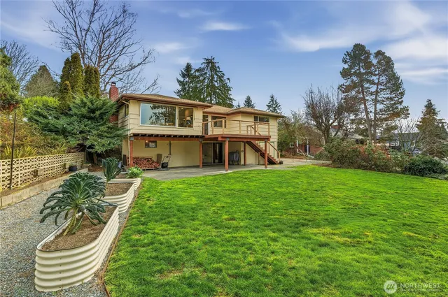 $835,000 | 14111 12th Avenue Southwest, Burien, WA 98166