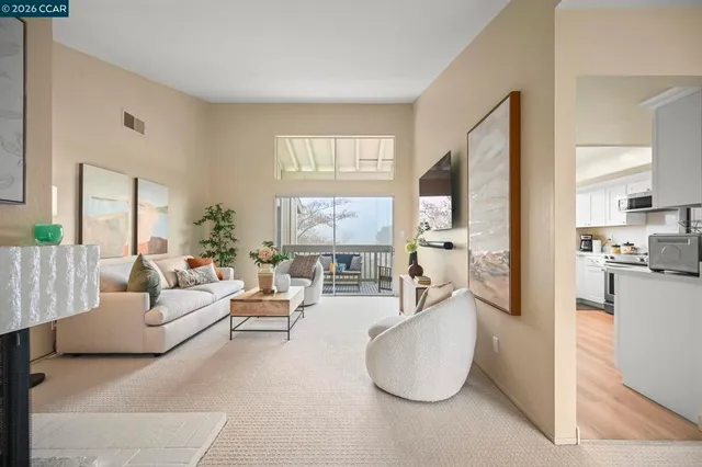 $895,000 | 2105-2105 Cactus Court, Unit 3, Walnut Creek, CA 94595