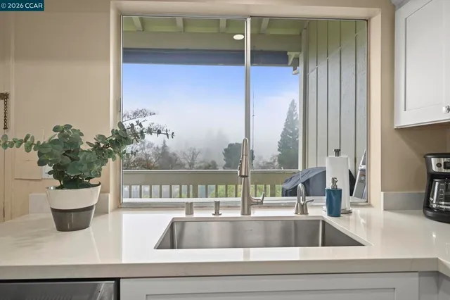 $895,000 | 2105-2105 Cactus Court, Unit 3, Walnut Creek, CA 94595