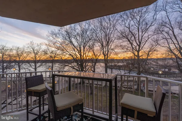 $1,575,000 | 550 N Street Southwest, Unit S201, Washington, DC 20024