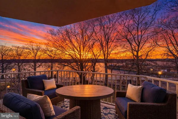 $1,575,000 | 550 N Street Southwest, Unit S201, Washington, DC 20024