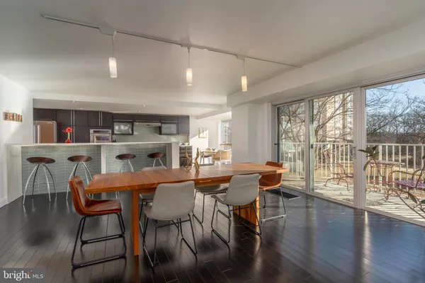 $1,575,000 | 550 N Street Southwest, Unit S201, Washington, DC 20024