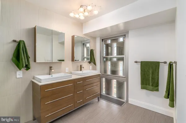 $1,575,000 | 550 N Street Southwest, Unit S201, Washington, DC 20024