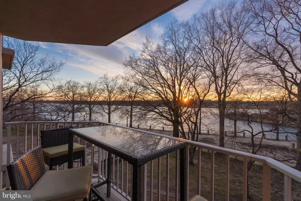 $1,575,000 | 550 N Street Southwest, Unit S201, Washington, DC 20024