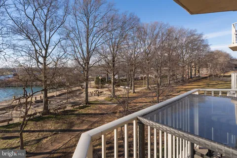 $1,575,000 | 550 N Street Southwest, Unit S201, Washington, DC 20024