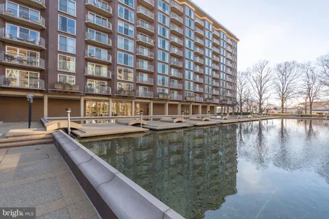 $1,575,000 | 550 N Street Southwest, Unit S201, Washington, DC 20024