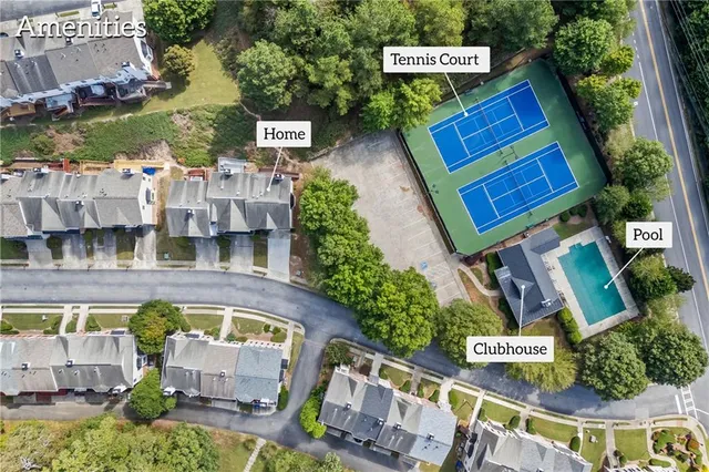 a picture of a room with a floor plan