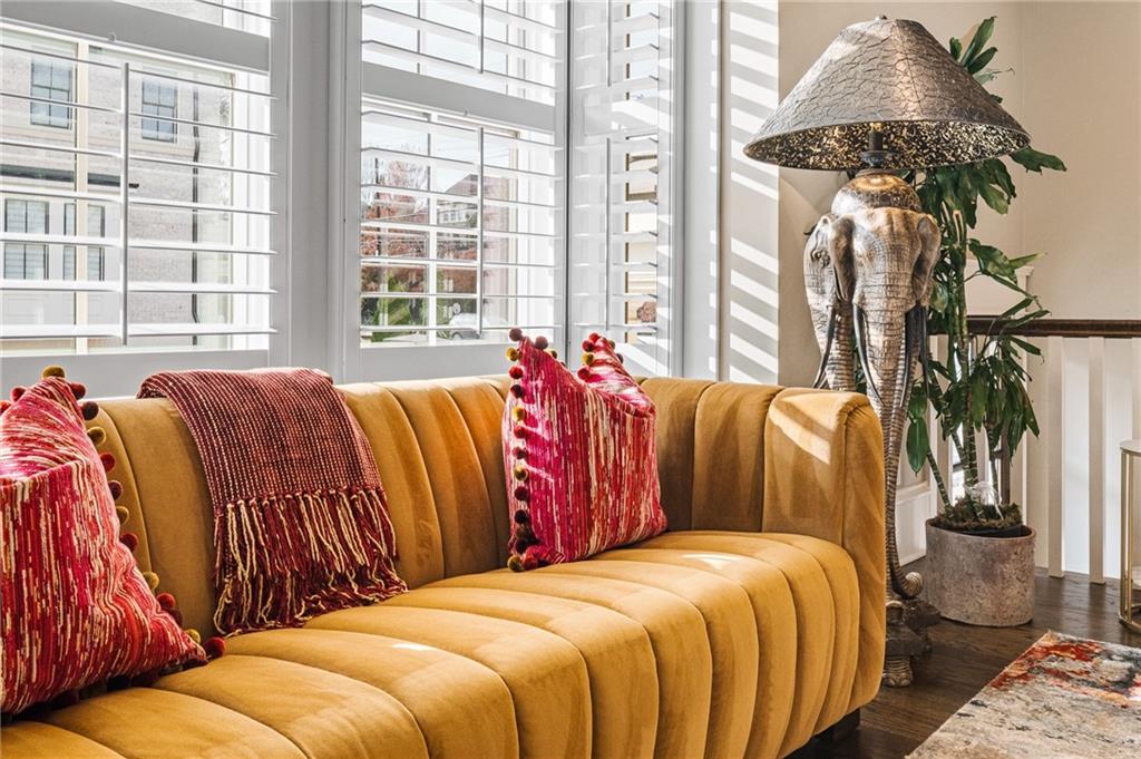 3715 Peachtree Road, Unit 2 Atlanta, GA 30319 - Photo 11 of 51 a bedroom with two beds and a potted plant