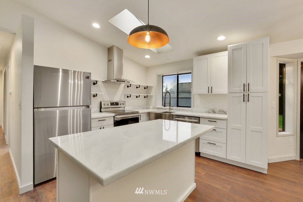 20124 Filbert Road Bothell, WA 98012 - Photo 14 of 39