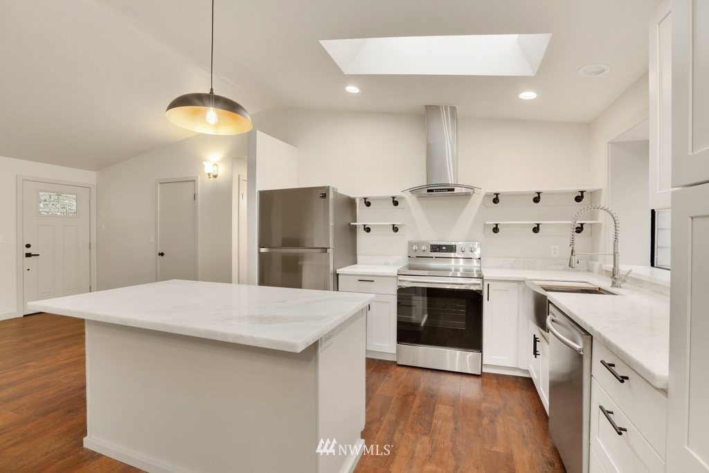 20124 Filbert Road Bothell, WA 98012 - Photo 15 of 39