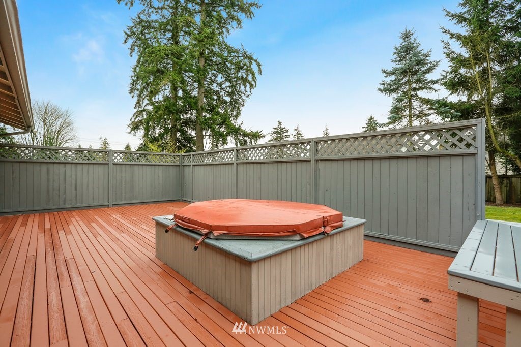 20124 Filbert Road Bothell, WA 98012 - Photo 18 of 39