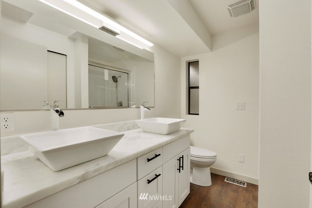 20124 Filbert Road Bothell, WA 98012 - Photo 24 of 39