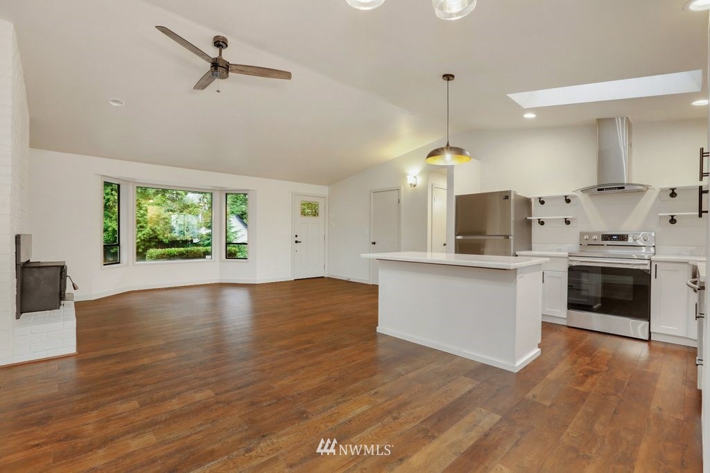 20124 Filbert Road Bothell, WA 98012 - Photo 9 of 39