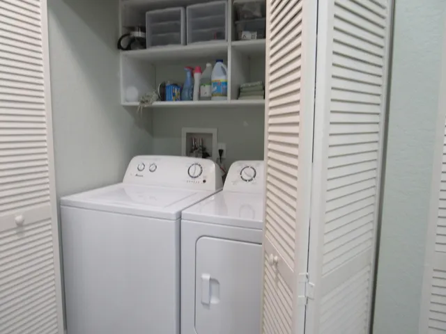 $299,900 | 48 Southeast Sedona Circle, Unit 201, Stuart, FL 34994