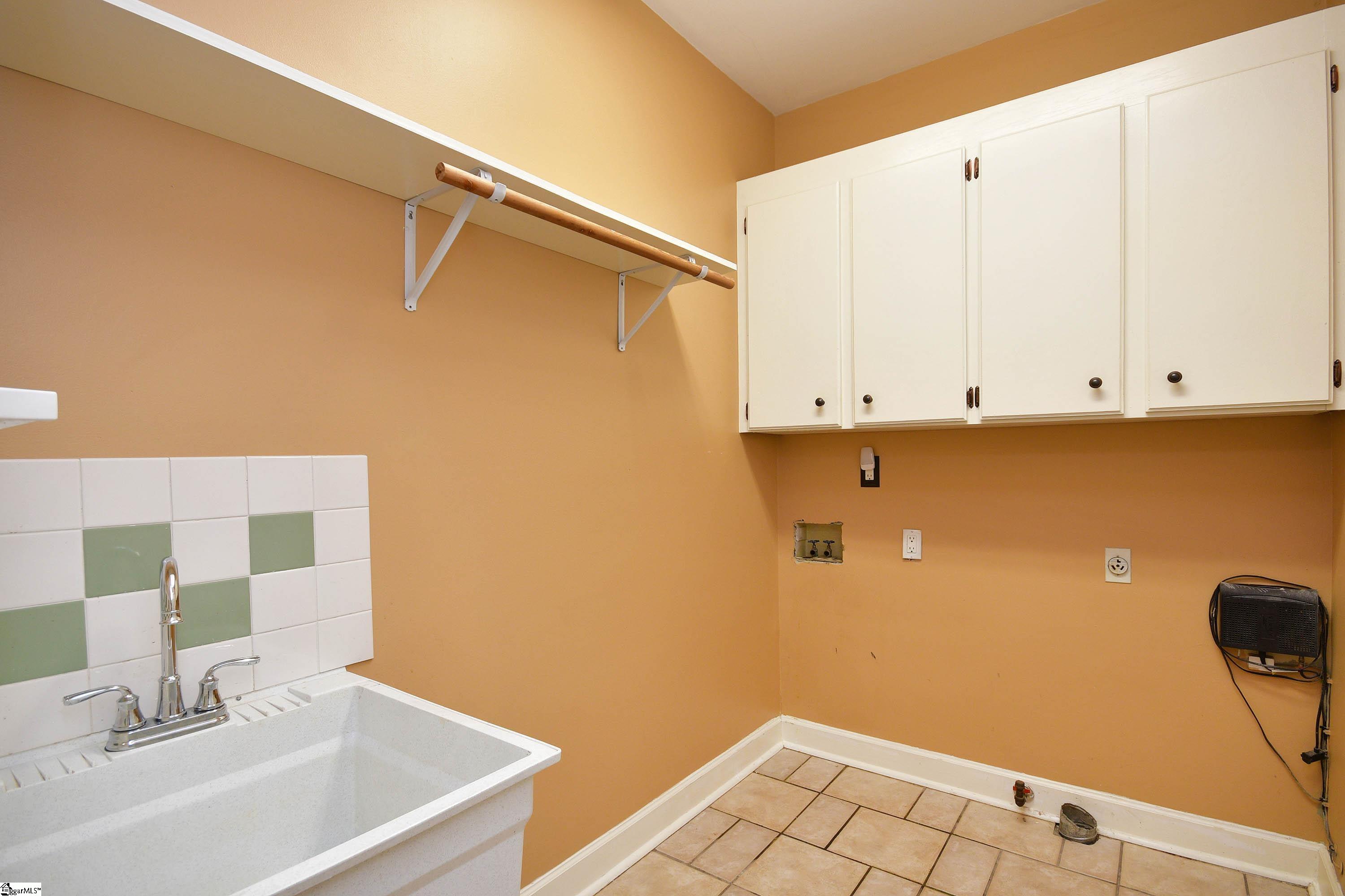320 English Oak Road Simpsonville, SC 29681 - Photo 16 of 36 Gallery Image 16