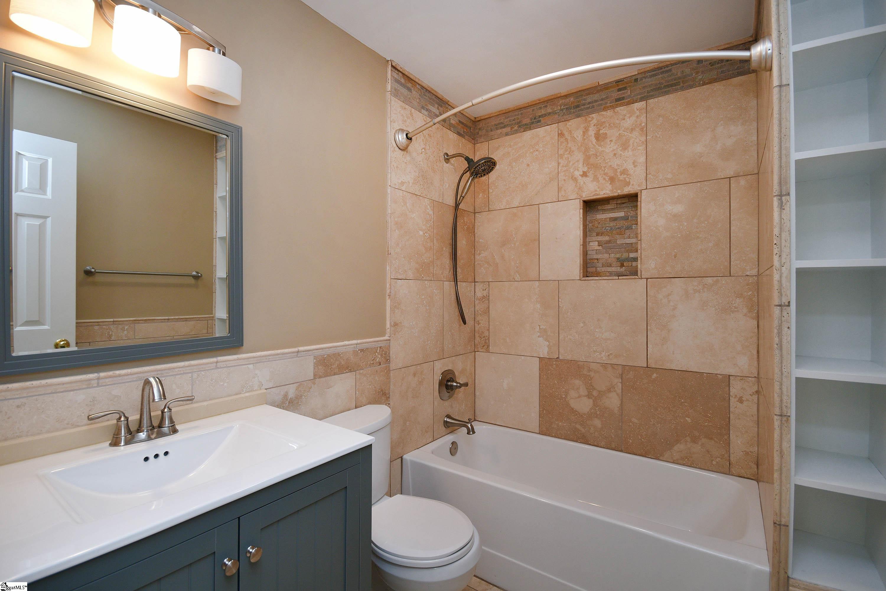 320 English Oak Road Simpsonville, SC 29681 - Photo 22 of 36 Gallery Image 22