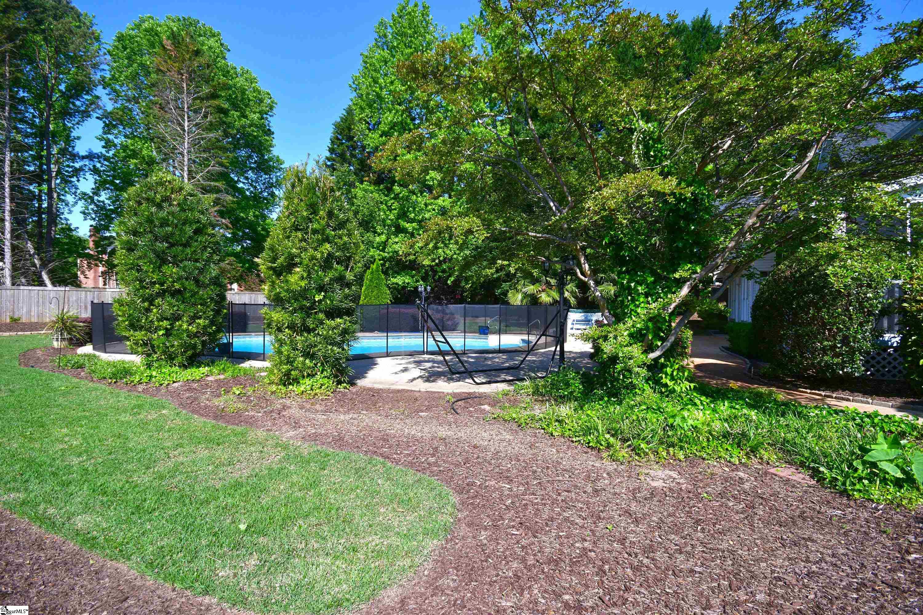 320 English Oak Road Simpsonville, SC 29681 - Photo 31 of 36 Gallery Image 31