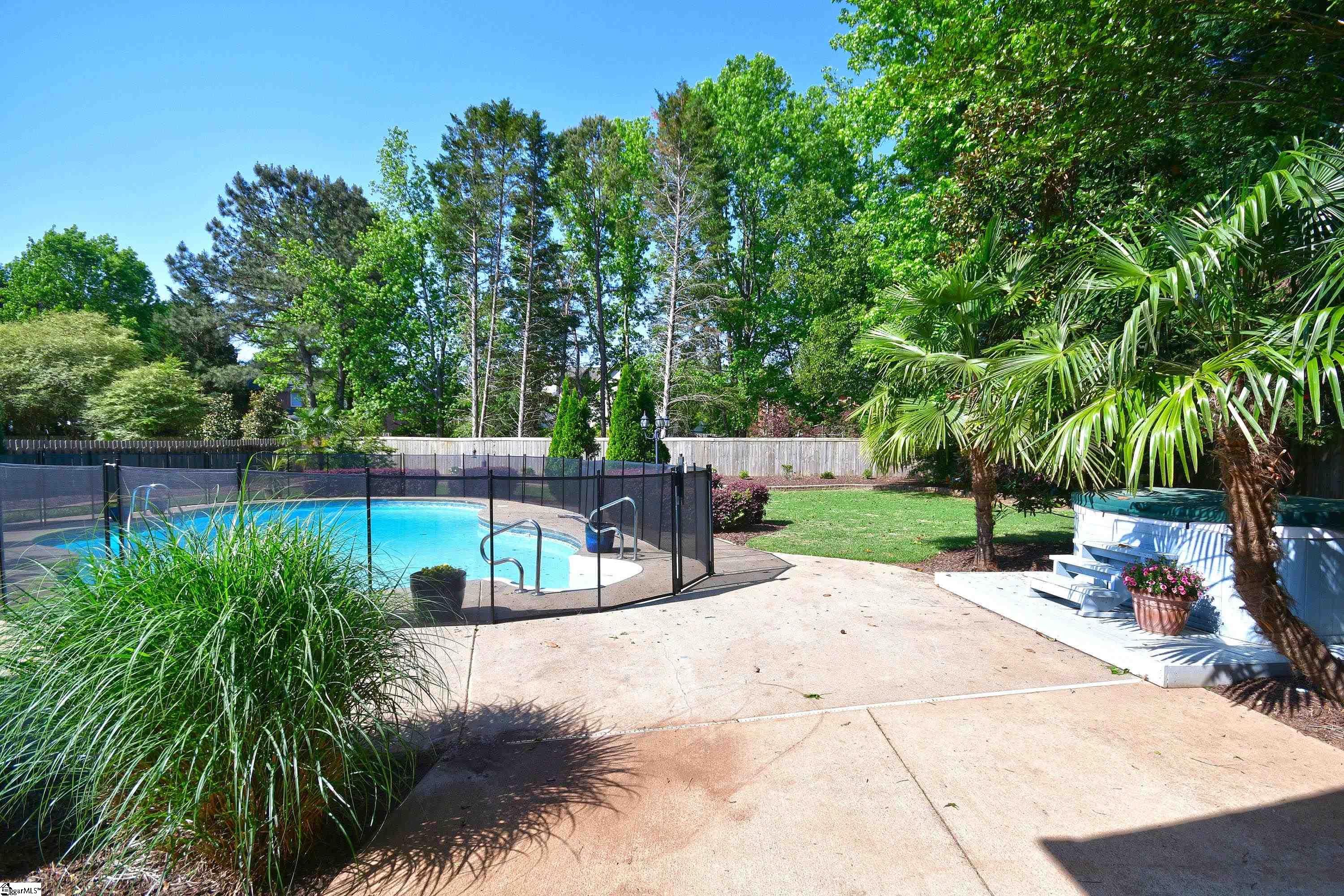 320 English Oak Road Simpsonville, SC 29681 - Photo 32 of 36 Gallery Image 32
