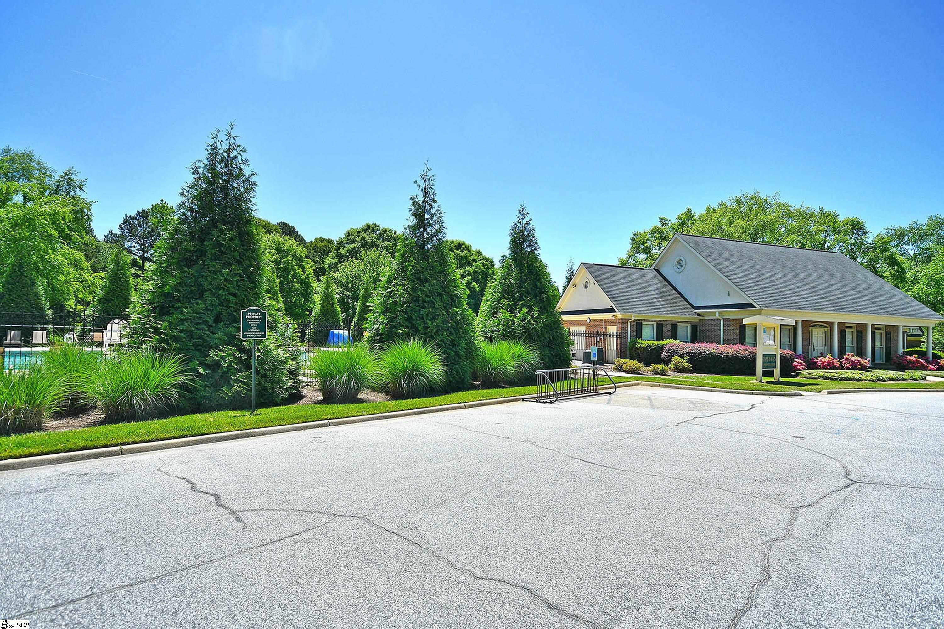 320 English Oak Road Simpsonville, SC 29681 - Photo 34 of 36 Gallery Image 34