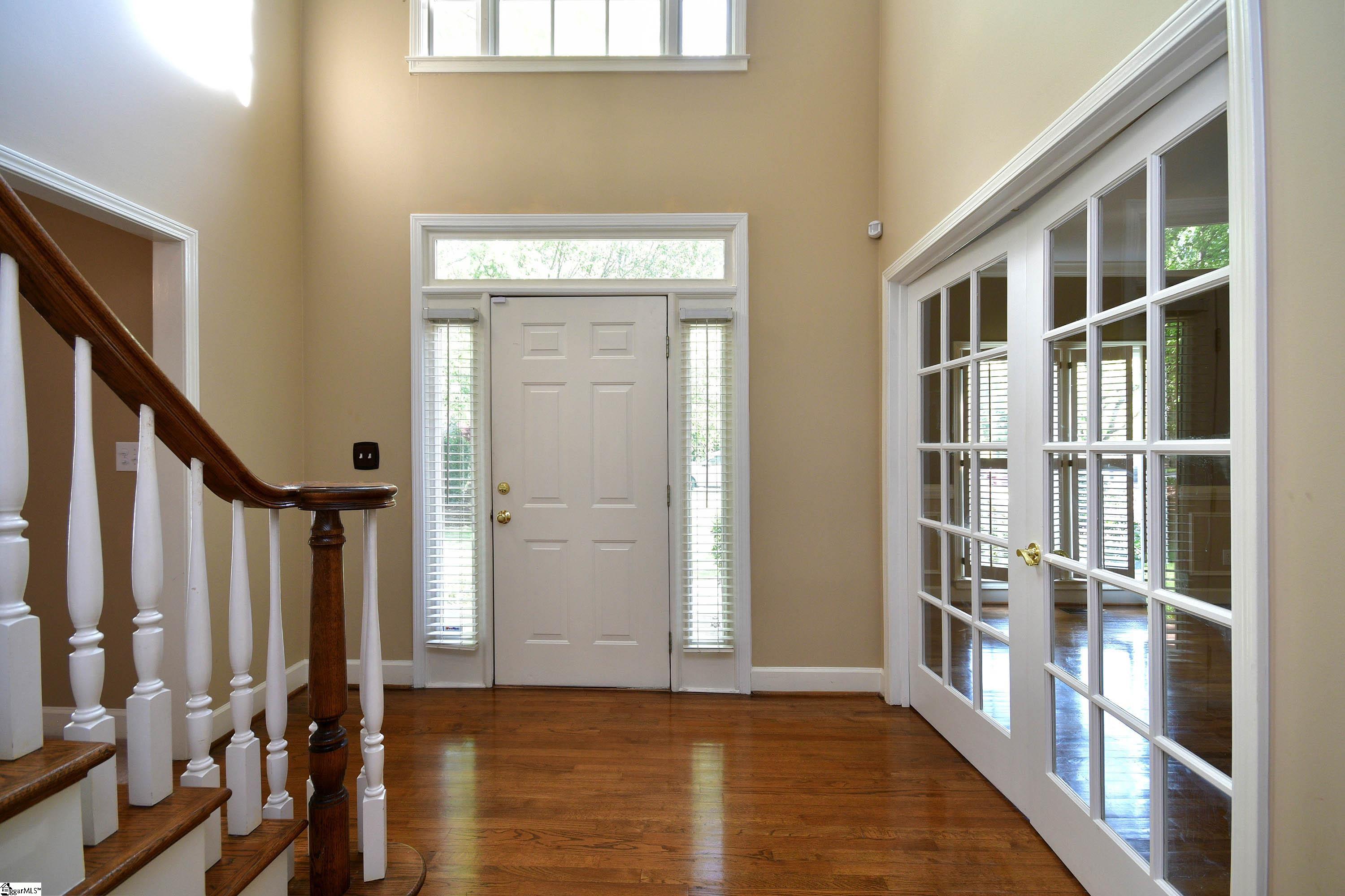 320 English Oak Road Simpsonville, SC 29681 - Photo 4 of 36 Gallery Image 4
