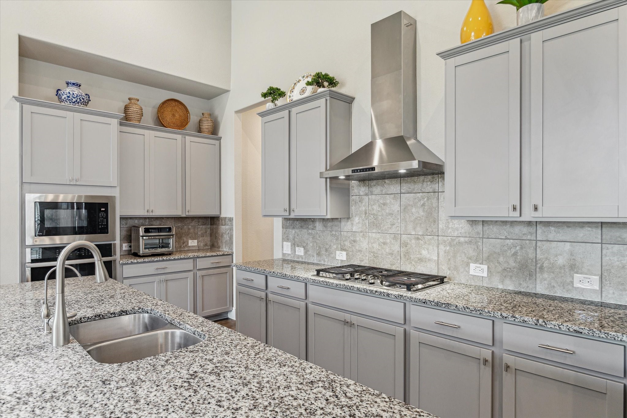 22811 Moore Point Lane Richmond, TX 77469 - Photo 4 of 44