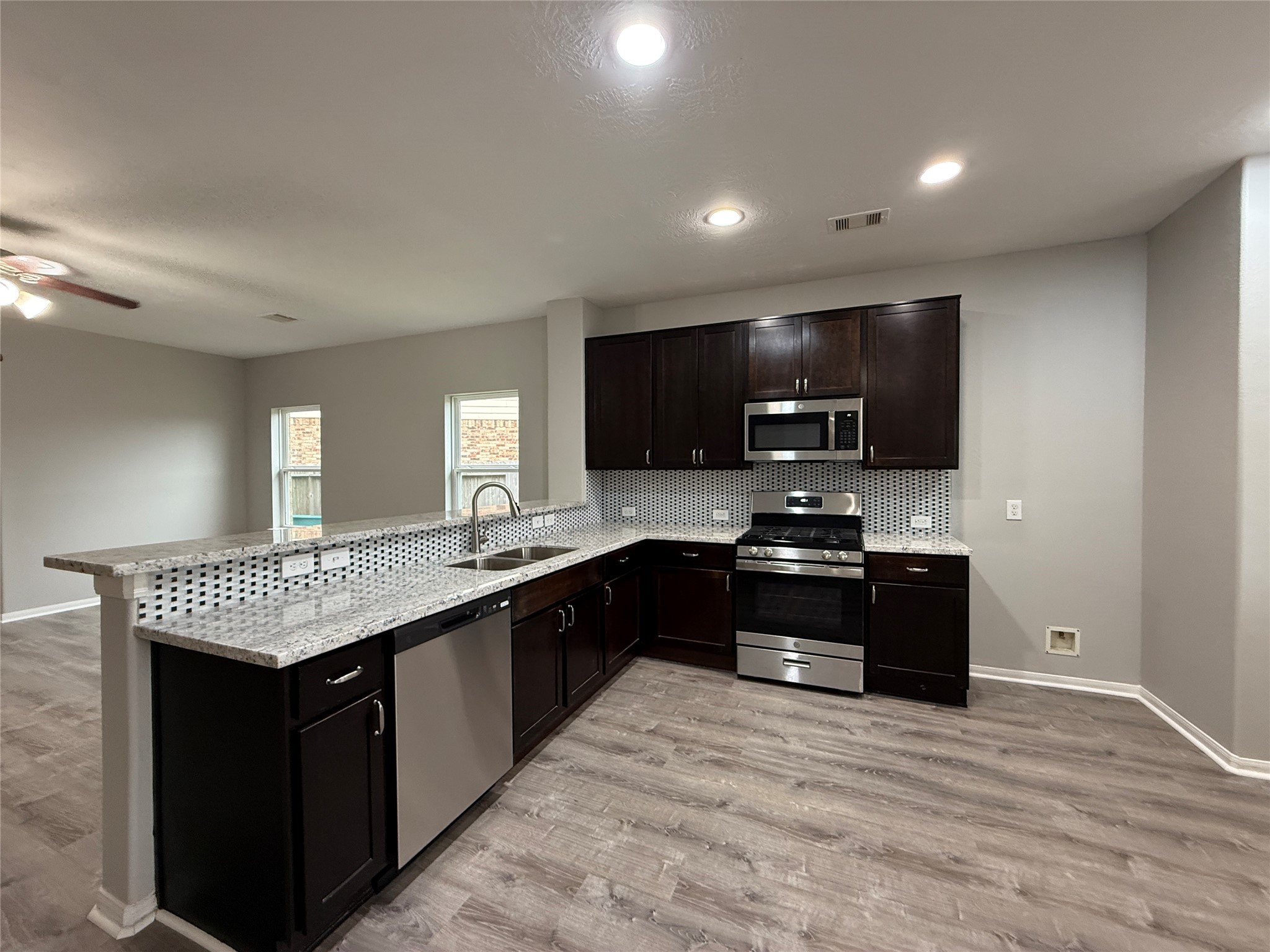 7603 Retama Terrace Lane Humble, TX 77338 - Photo 7 of 16