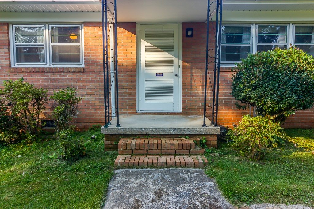 405 Playground Road Walhalla, SC 29691 - Photo 31 of 39