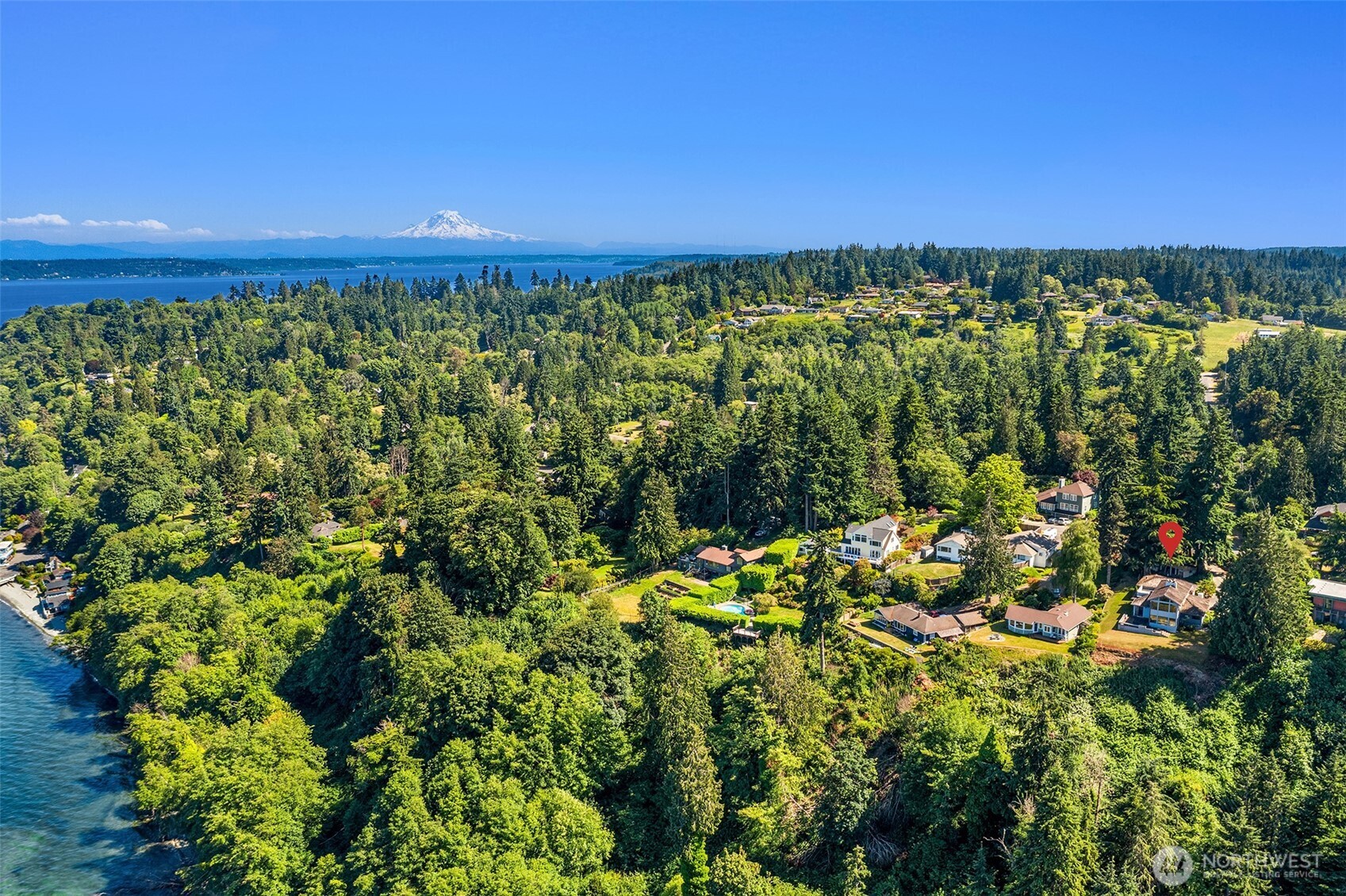 10634 Southwest Cowan Road Vashon, WA 98070 - Photo 36 of 40 Gallery Image 36