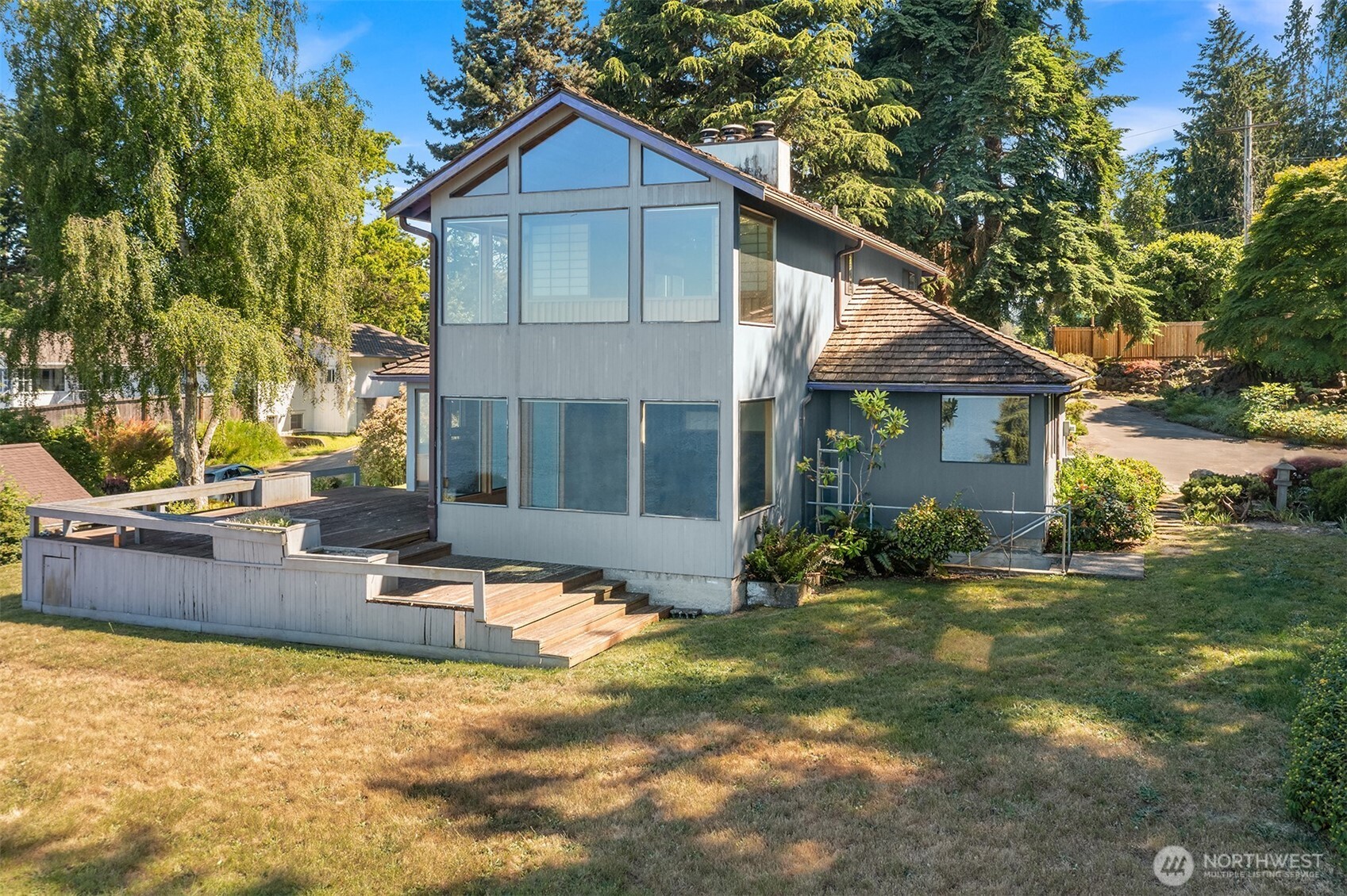 10634 Southwest Cowan Road Vashon, WA 98070 - Photo 6 of 40 Gallery Image 6