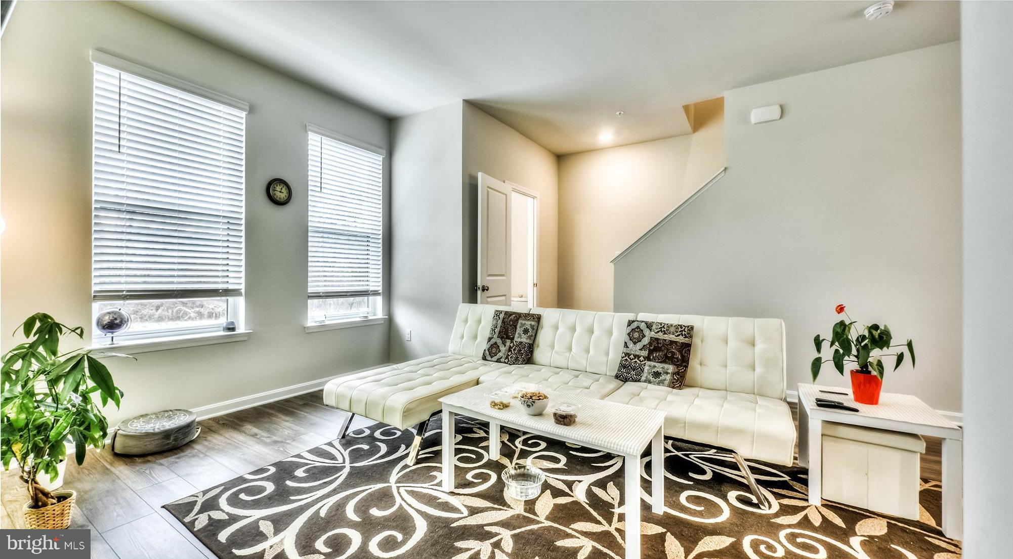4320 Roland Heights Avenue Baltimore, MD 21211 - Photo 13 of 34