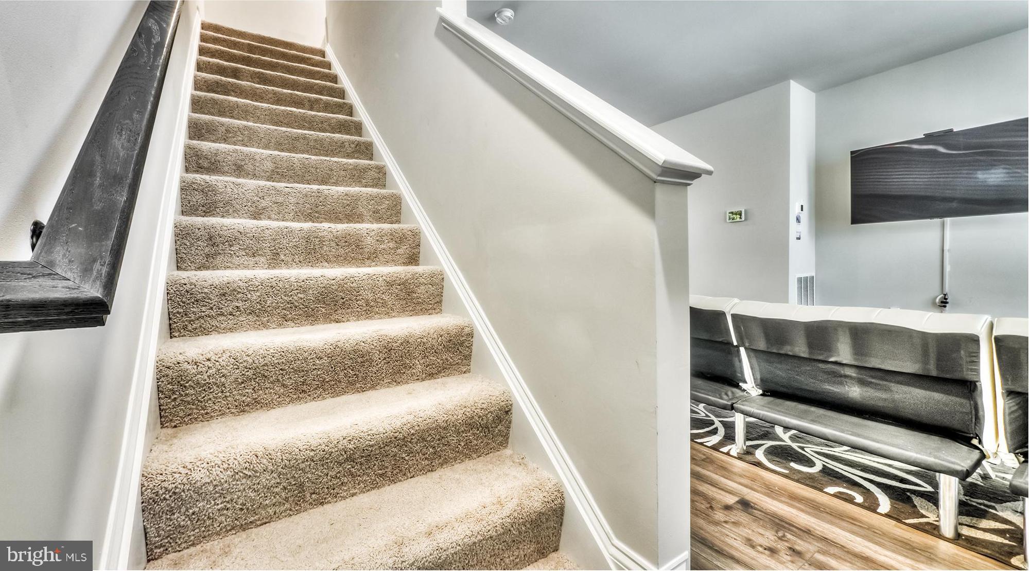 4320 Roland Heights Avenue Baltimore, MD 21211 - Photo 18 of 34