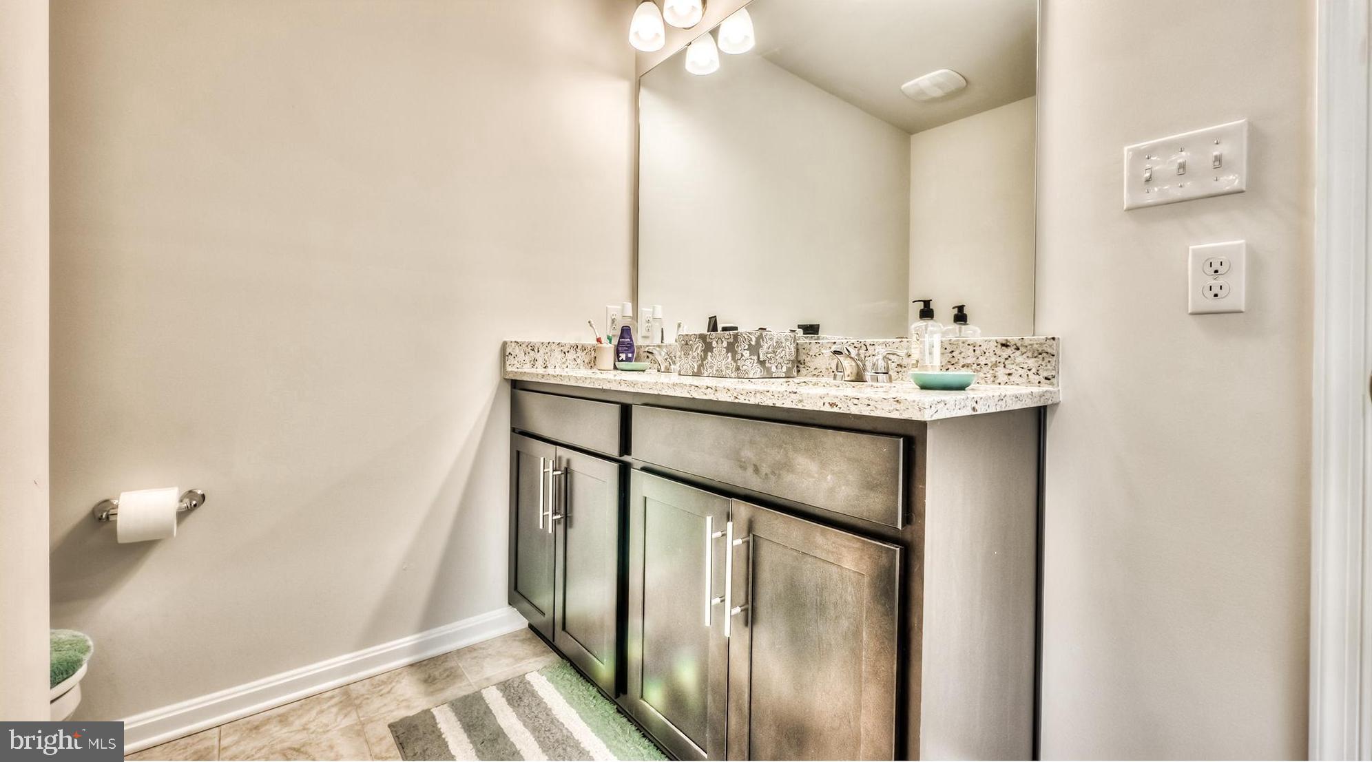 4320 Roland Heights Avenue Baltimore, MD 21211 - Photo 29 of 34