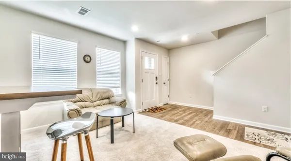 $3,300 | 4320 Roland Heights Avenue, Baltimore, MD 21211